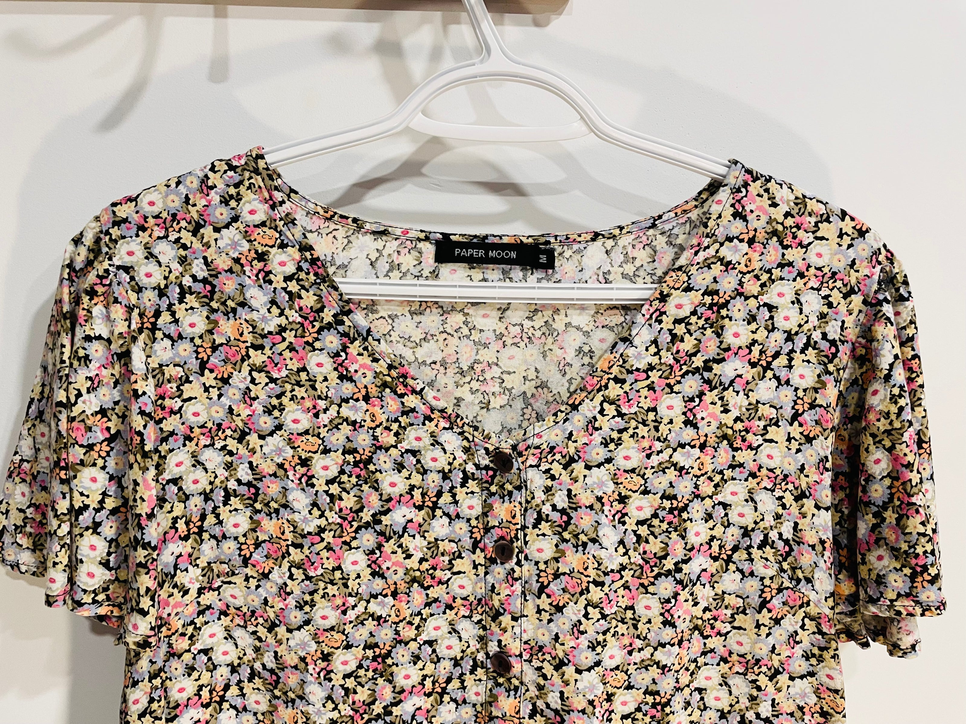 Chemise fleuri, manches courtes à volants / Paper Moon /Taille Medium