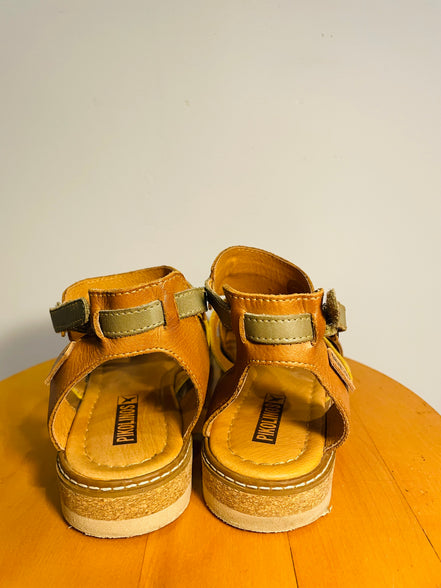 Sandales cuir beige et jaune / Pikolinos / taille 7 femme