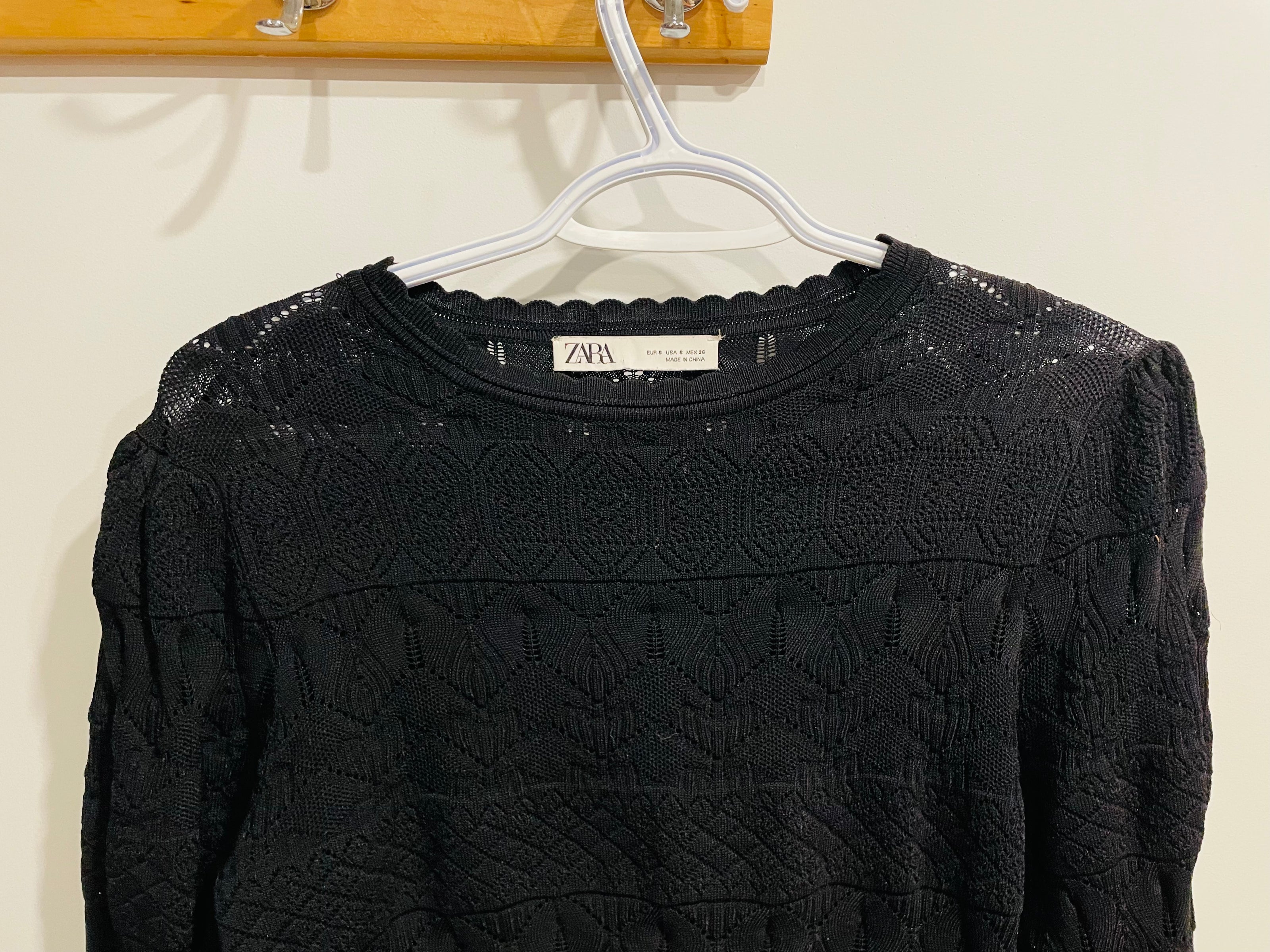 Haut dentelle manche bouffantes - Zara - Taille small