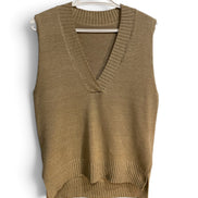 Haut beige tricot sans manches / inconnue / taille large