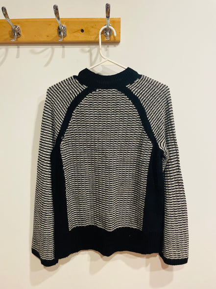 Chandail tricot manches longues noire et blanc - Liz Clairborne - Taille Medium