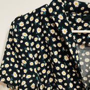 Robe courte col chemisier - fleurs de marguerite - Forever 21 - taille médium