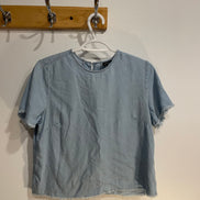 Chandail jeans souple, manches et bas effilochés / Icône simons/ Taille medium
