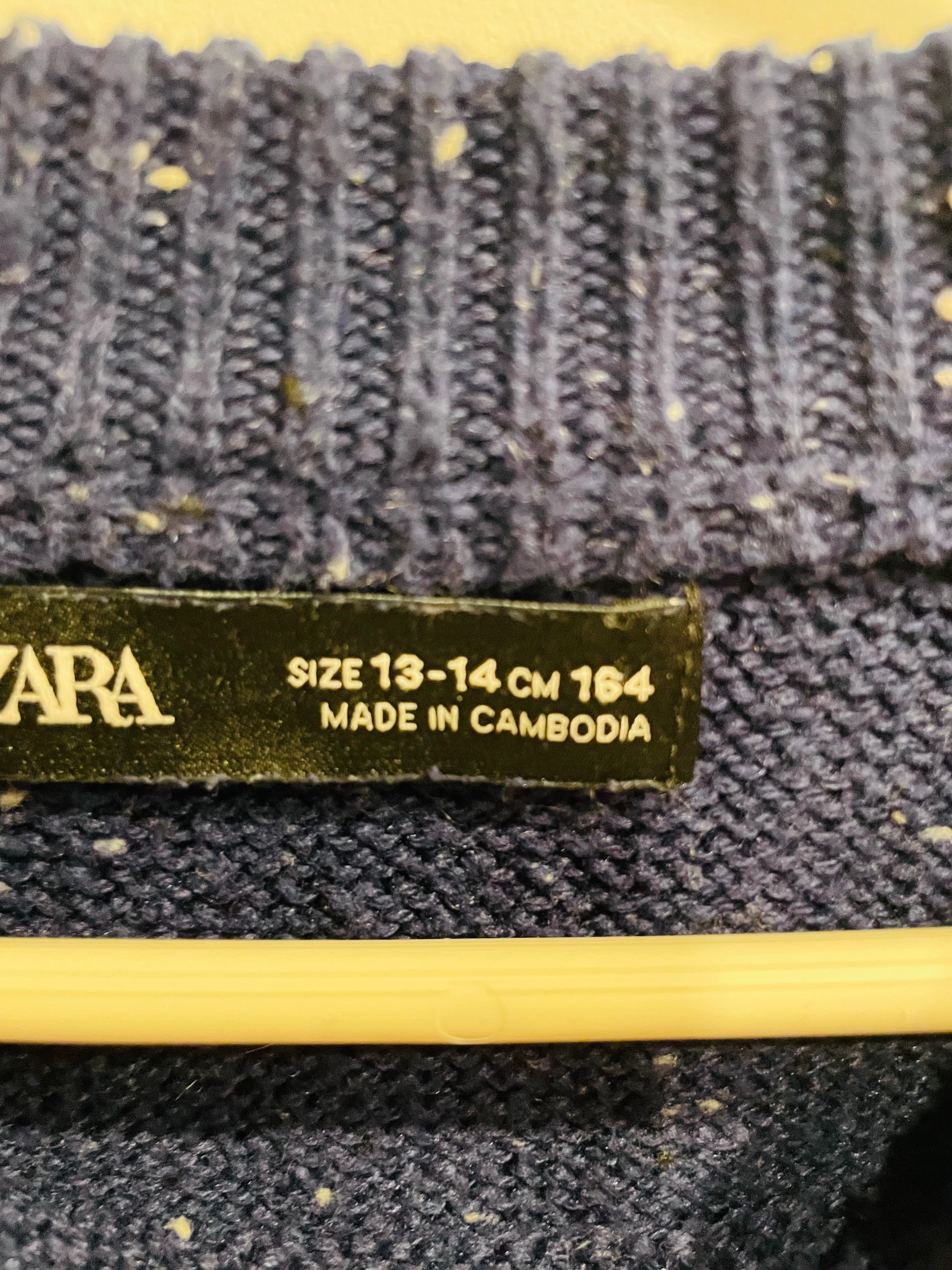Tricot bleu enfants / Zara taille 13-14 ans