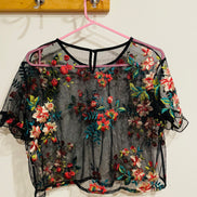 Crop top fleurs brodées - taille Small à Medium