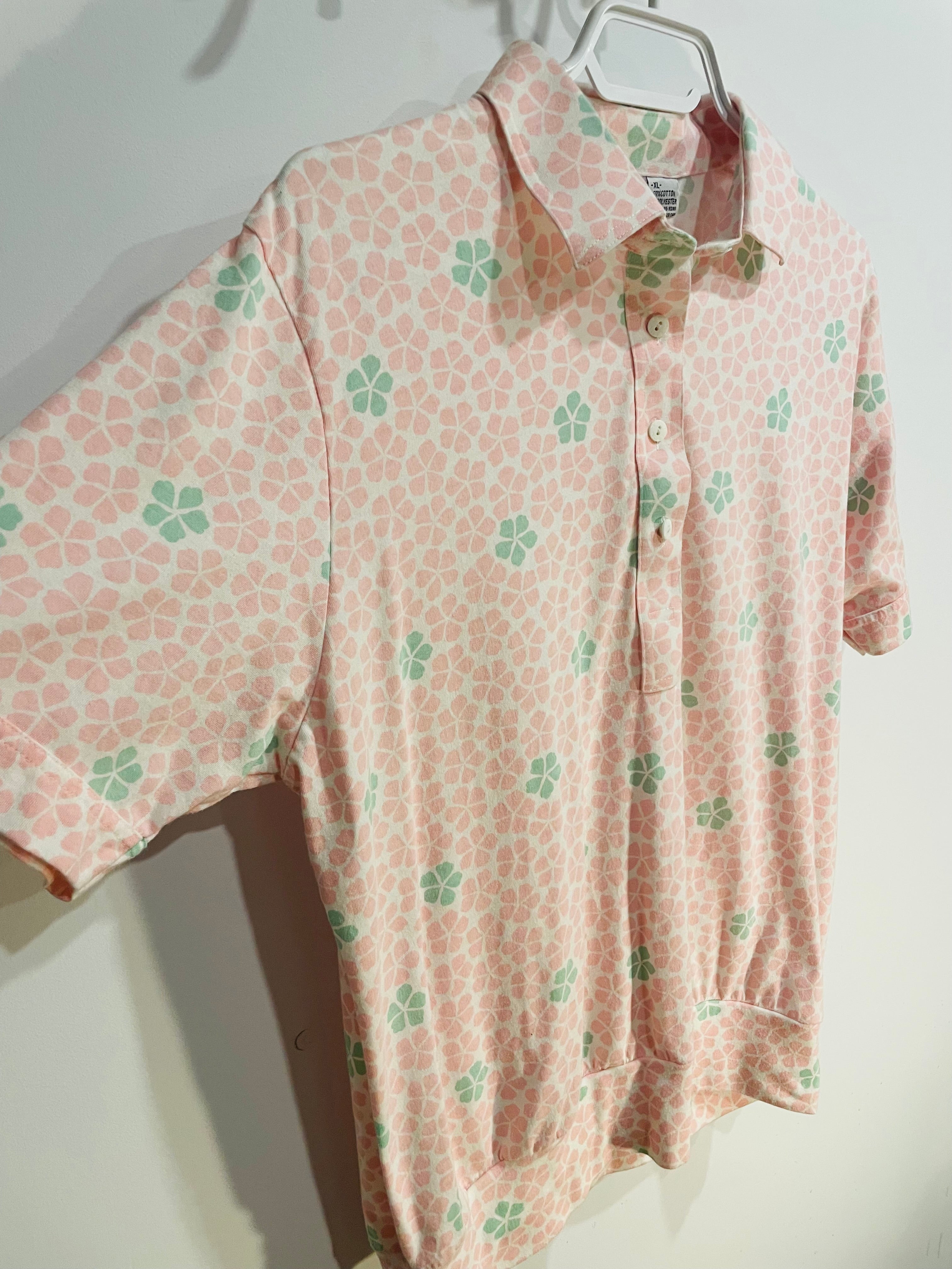 Chandail manches courtes, fleurs roses et vertes / Vintage / Talle XL