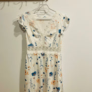 Robe courte florale et dentelle -Shein Taille Medium