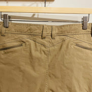 Short vert kaki - Chlorophylle - Taille 10