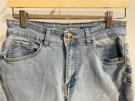 Jeans jambe large, bas effiloché / San Francisco / Taille 7