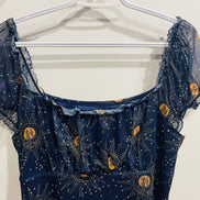 Robe mesh bleu marine imprimé céleste - Cider - manches bouffantes - style cottagecore mystique - Taille XLarge