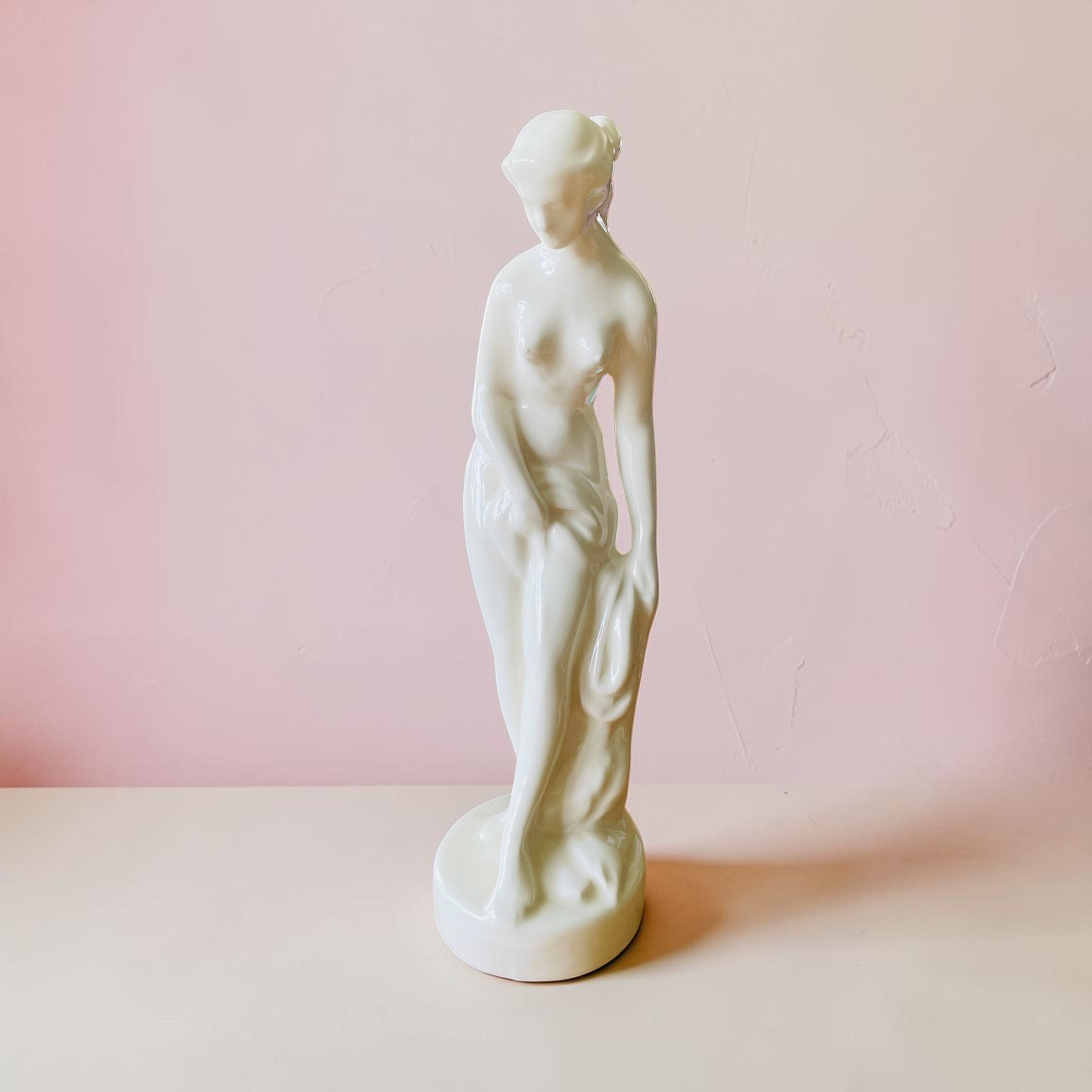 Statuette La baigneuse